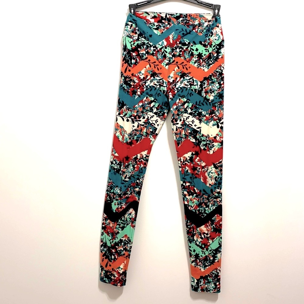 LuLaRoe Women’s Multicolored Soft Stretchy Leggings